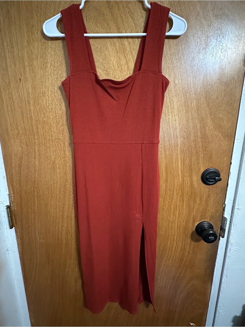 Reformation Ribbed Square-Neck Midi Dress in Rust Red size S